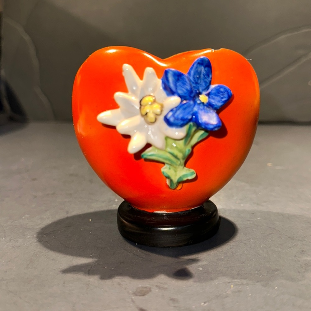 Goebel Heart Vase with flowers Germany